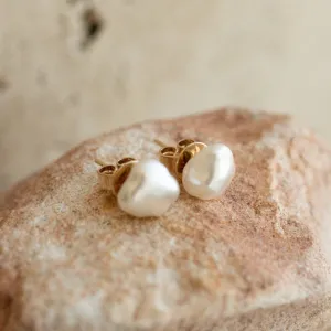 Classic Studs Australian South Sea Cygnet Bay Keshi 8mm A
