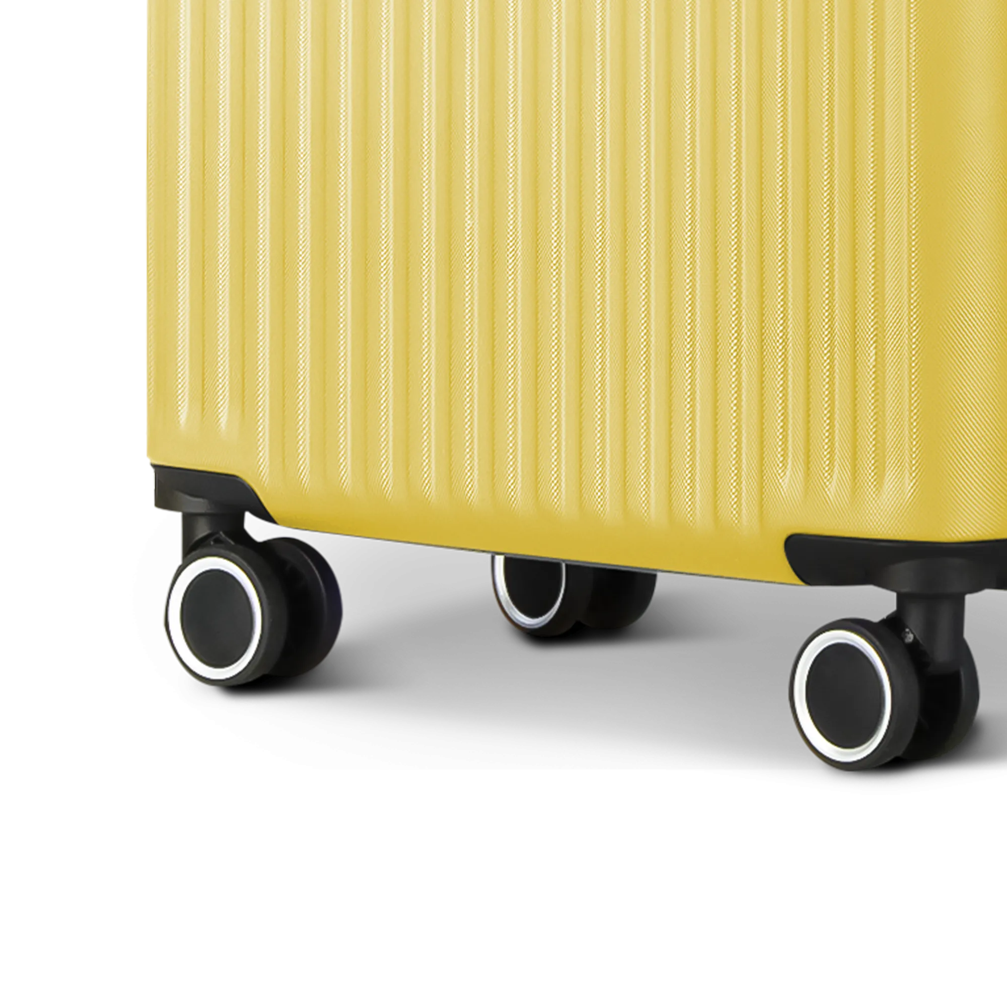 Vacay 20" Cabin Suitcase in Citrine